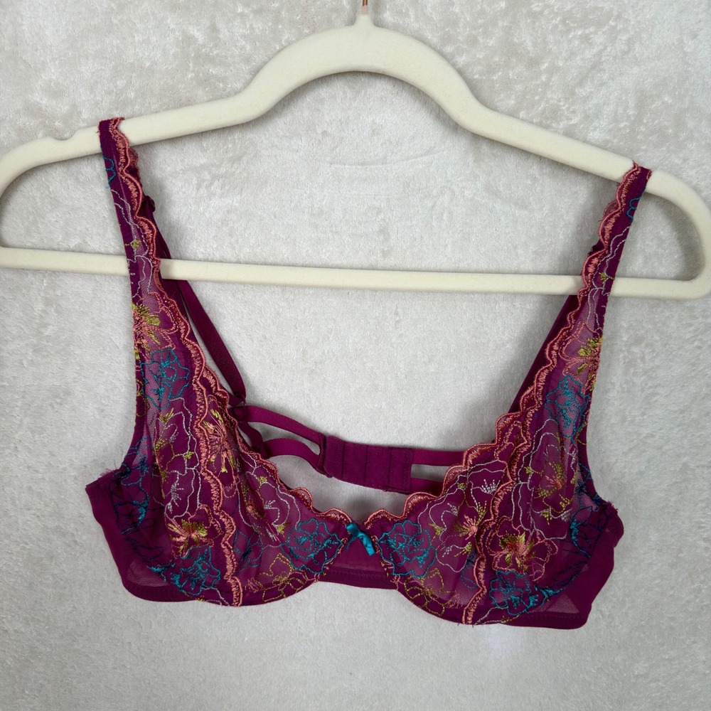 Intimately Free People Magenta Purple Floral Embroidered Mesh Bra 34C Caged Back